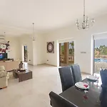 Pa7 Private 7 Bedroom
