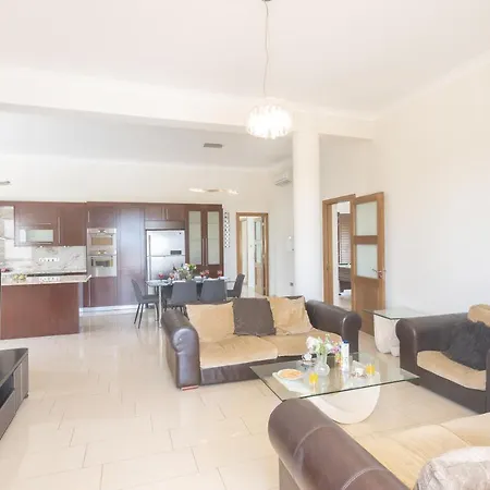 Pa7 Private 7 Bedroom * Πρωταράς