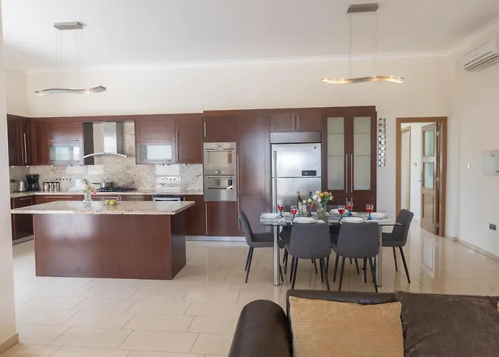 Pa7 Private 7 Bedroom