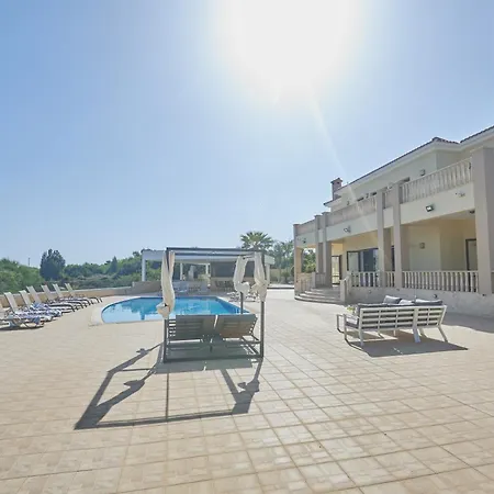 Pa7 Private 7 Bedroom Villa *