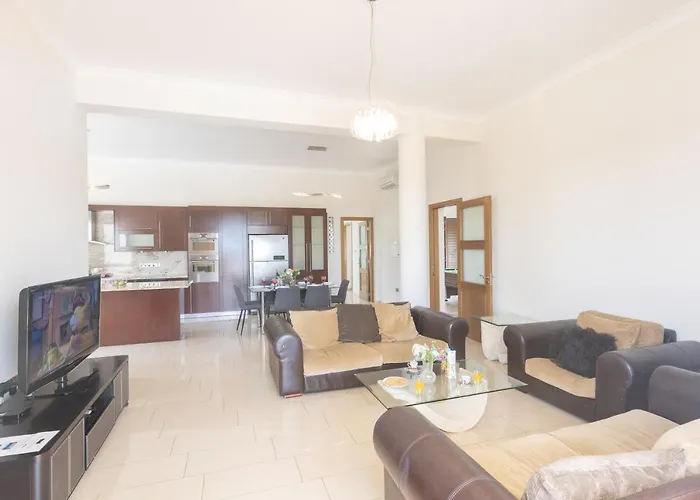 Pa7 Private 7 Bedroom * Protaras