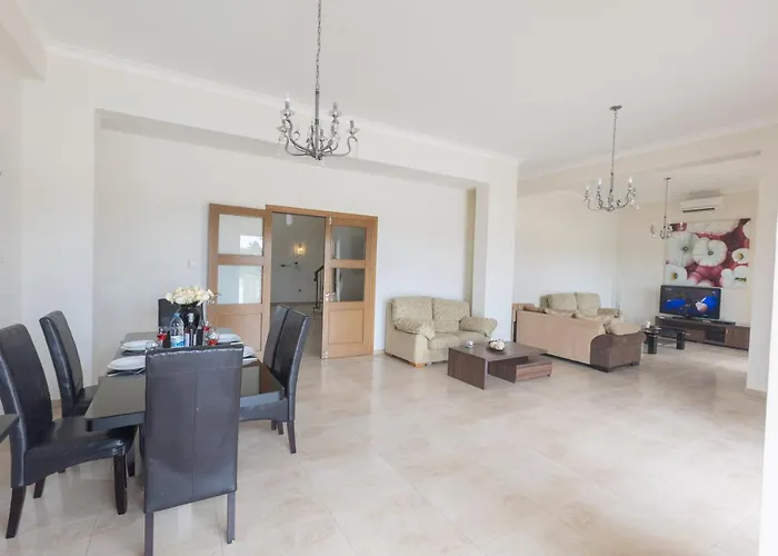 Pa7 Private 7 Bedroom * Protaras