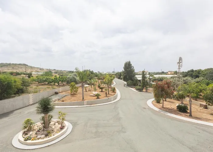 Pa7 Private 7 Bedroom Villa